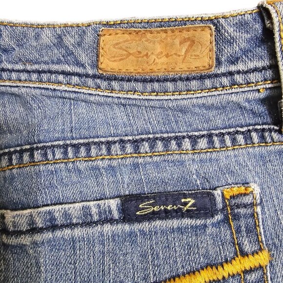 Seven7 Mid-Rise Flare Leg Jeans Sz 30 - Picture 6 of 10